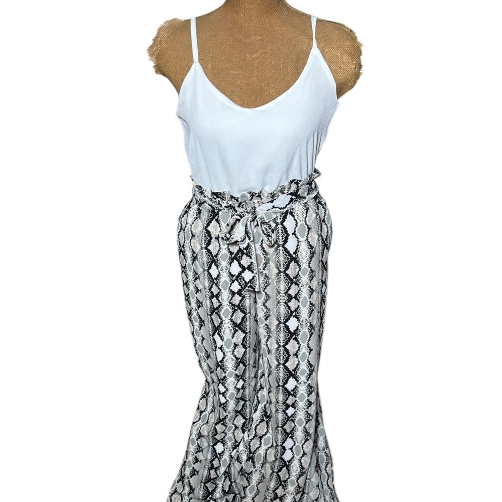 Lilly Rose Women’s Jumpsuit Size M